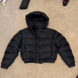 ALO Yoga Black Puffer Jacket - Size S